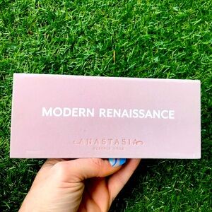 Anastasia Beverly Hills”  modern renaissance “ eyeshadow pallet